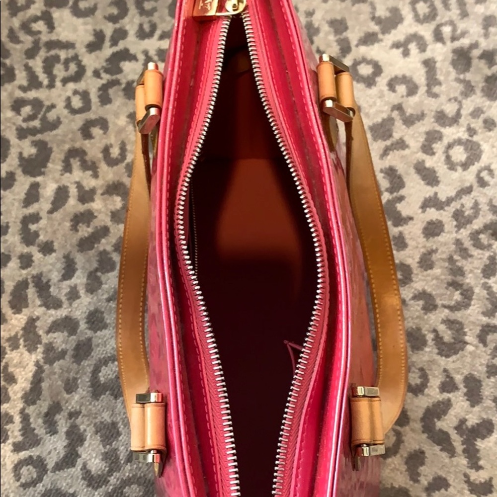 Genuine Louis Vuitton pink purse. - Picture 6 of 7